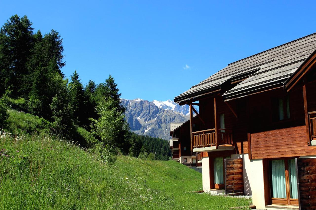 Les Chalets Du Parc Aux Etoiles - Cimes Et Neige Lejlighed Puy-Saint-Vincent Eksteriør billede